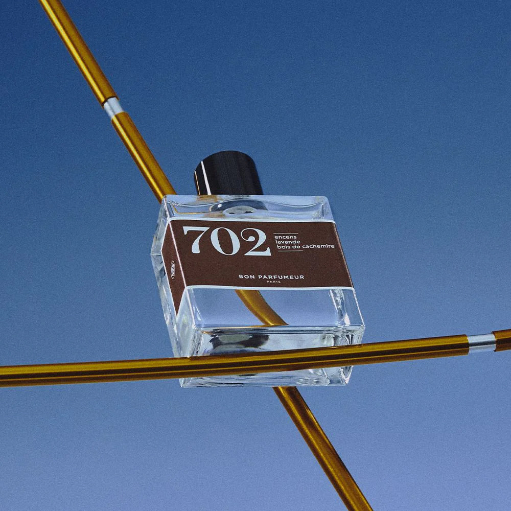 702