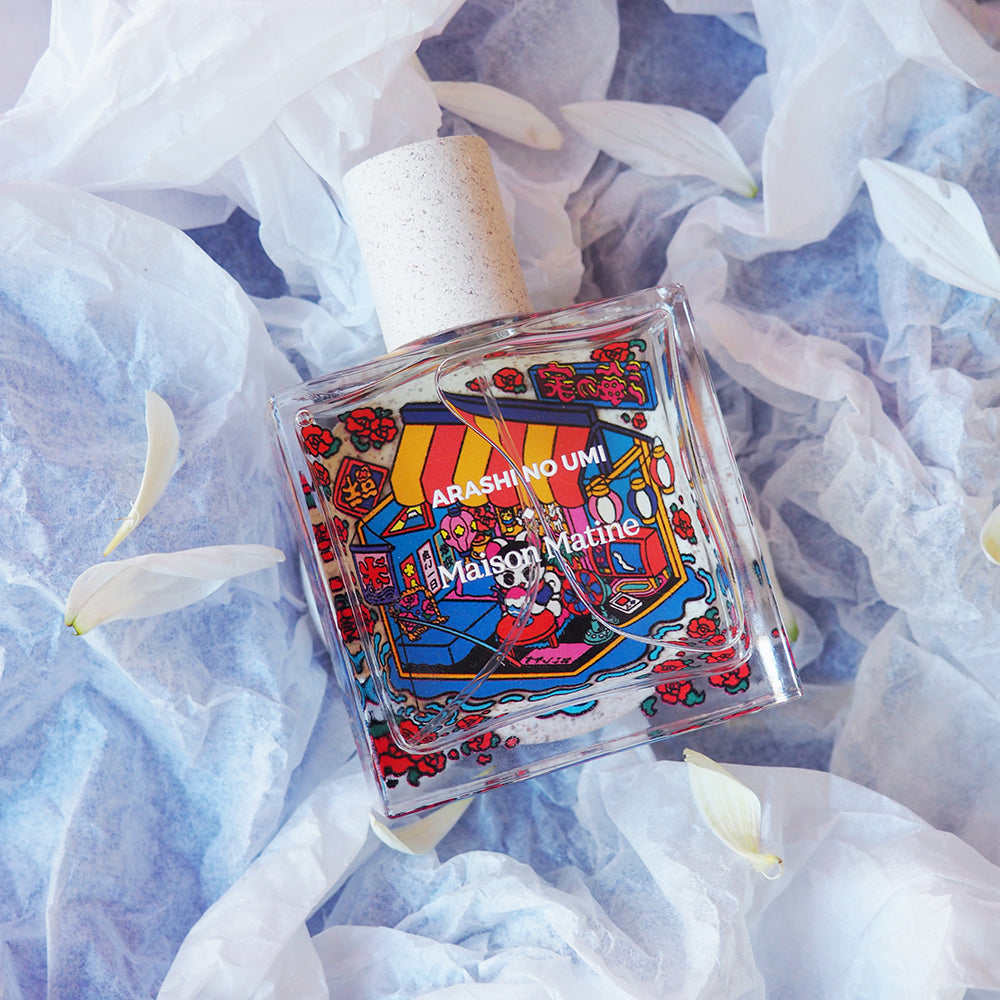 Arashi No Umi, un parfum floral, fruité et boisé de la marque française MAISON MATINE, disponible dans la parfumerie de niche KAMS PARIS