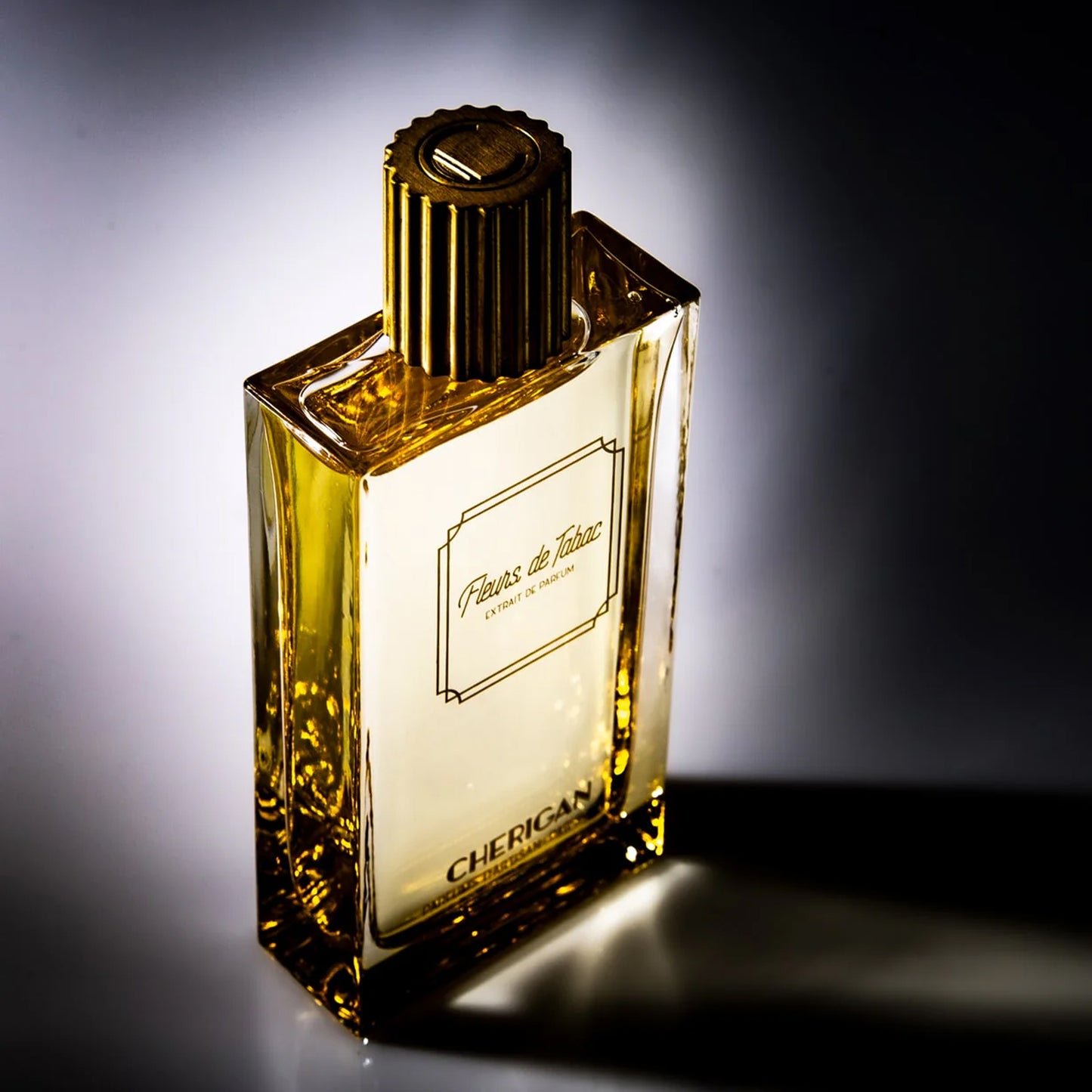 un parfum oriental et encens de la marque française CHERIGAN, à retrouver dans la parfumerie de niche KAMS PARIS
