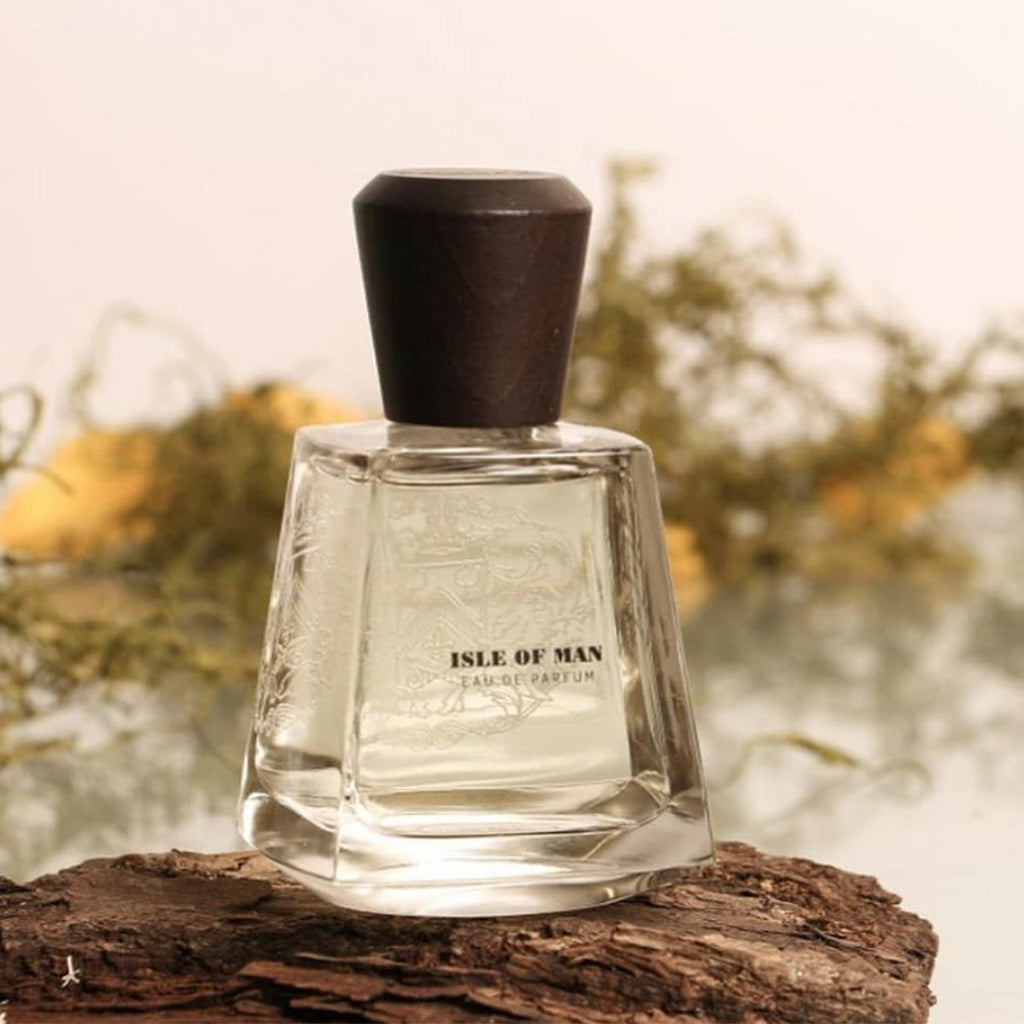 Isle of Man, un parfum hespéridé et boisé de la maison française FRAPIN, à retrouver dans la parfumerie de niche KAMS PARIS