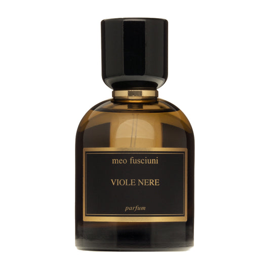 Viole Nère, un extrait de parfum de niche poudré de la maison italienne Meo Fusciuni, à retrouver dans la parfumerie de niche KAMS PARIS