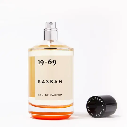 un parfum de caractère gourmand et épicé de la maison scandinave 19-69, disponible dans la parfumerie de niche KAMS PARIS