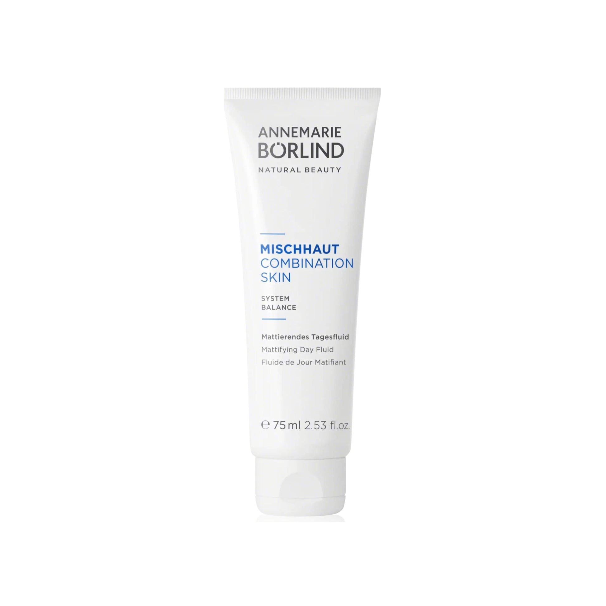 Ce fluide hydrate en profondeur grâce à l’huile de jojoba et pénètre rapidement sans laisser de film gras. 