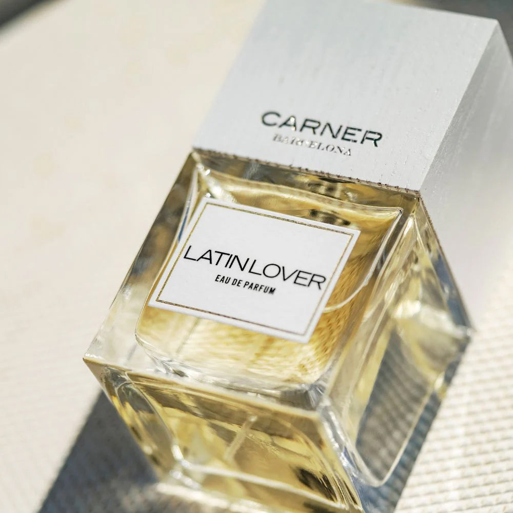 un parfum de caractère floral et fruité de la maison espagnole CARNER BARCELONA, disponible dans la parfumerie de niche KAMS PARIS