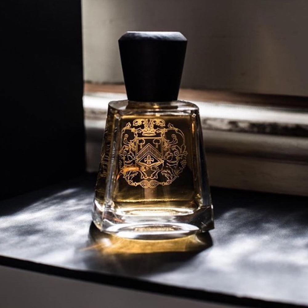 The Orchid Man, un parfum hespéridé et iodé de la maison française FRAPIN, à retrouver dans la parfumerie de niche KAMS PARIS