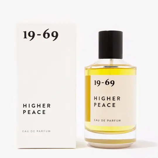 un parfum boisé et herbacé de la maison scandinave 19-69, disponible dans la parfumerie de niche KAMS PARIS