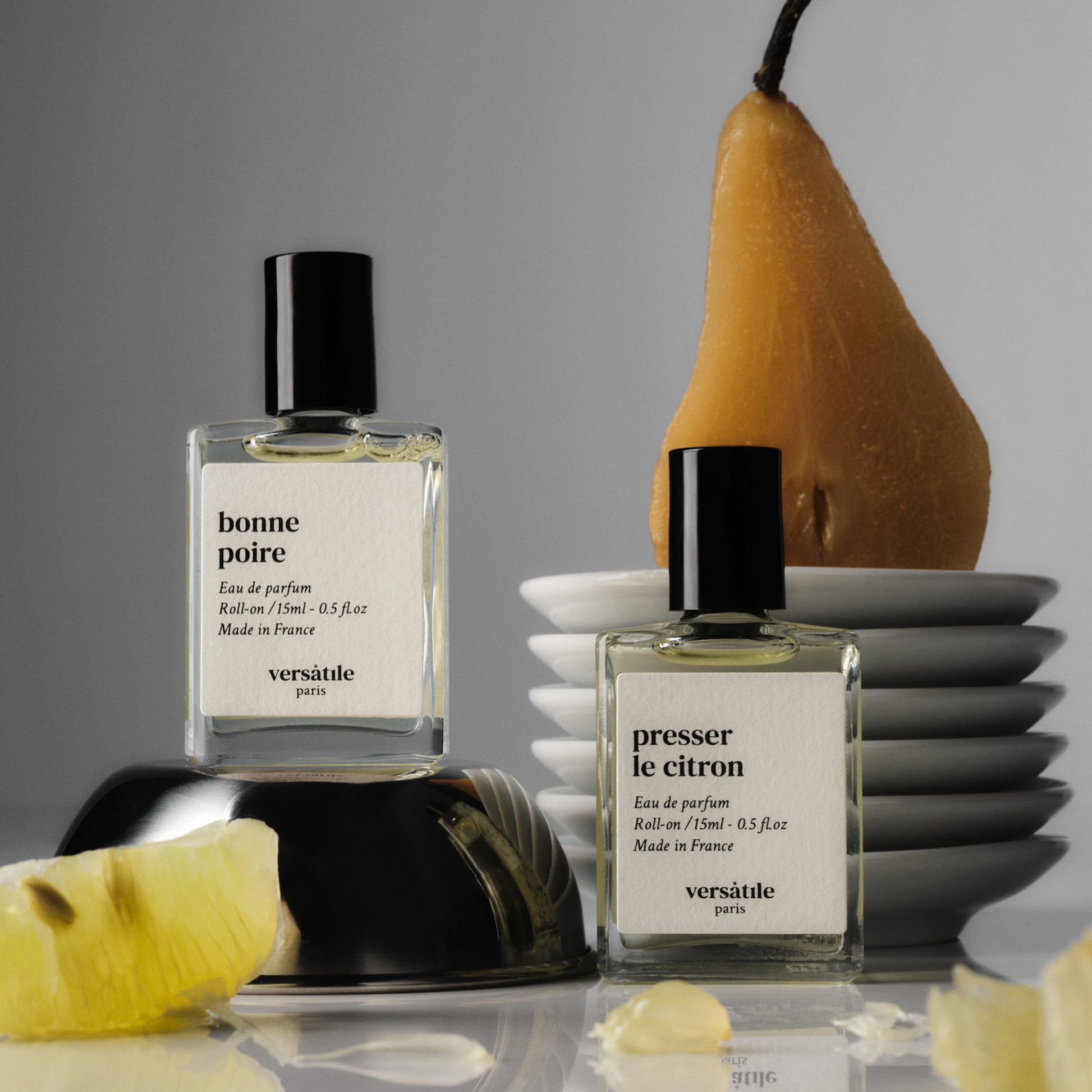 Bonne poire est un parfum gourmand et fruité de la maison française VERSATILE, disponible dans la parfumerie KAMS PARIS